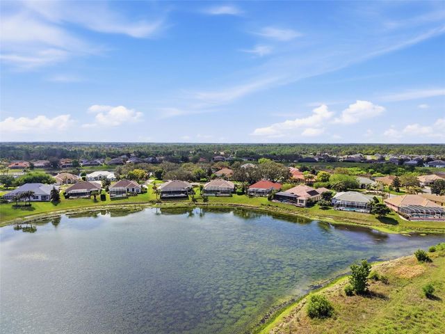 9203 LAKE CYPRESS LOOP, Weeki Wachee, FL 34613