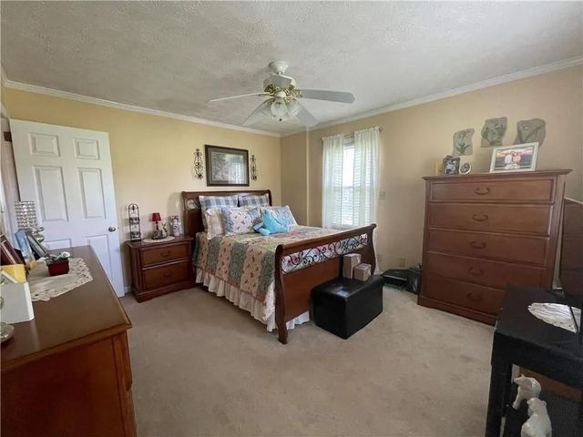 3633 Loganville Highway, Loganville, GA 30052