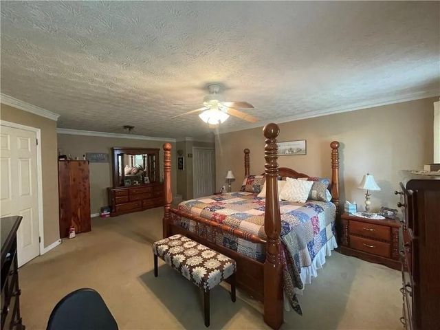 3633 Loganville Highway, Loganville, GA 30052