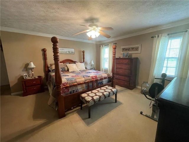 3633 Loganville Highway, Loganville, GA 30052