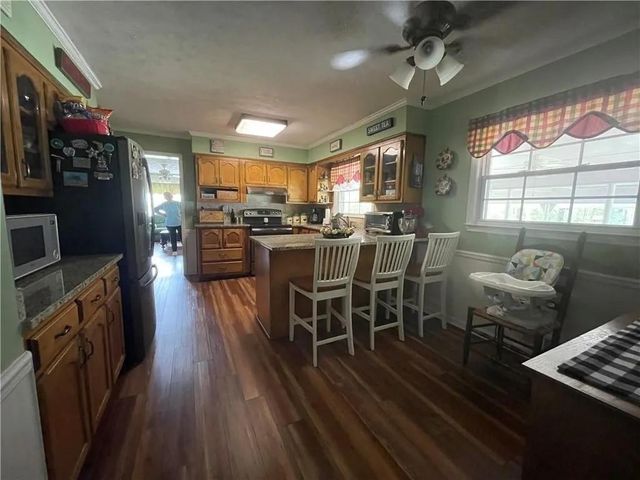 3633 Loganville Highway, Loganville, GA 30052