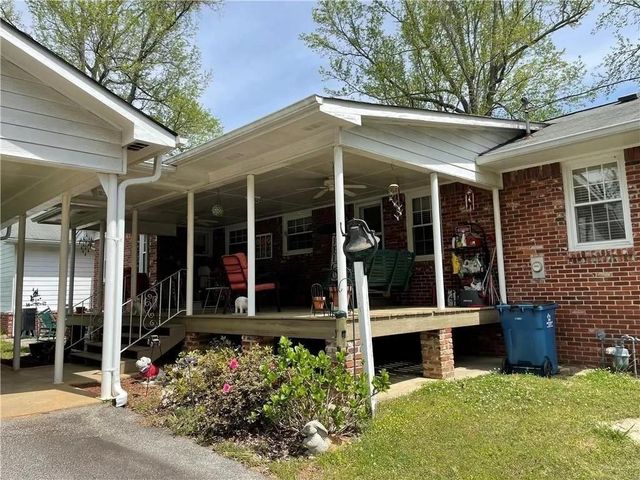 3633 Loganville Highway, Loganville, GA 30052