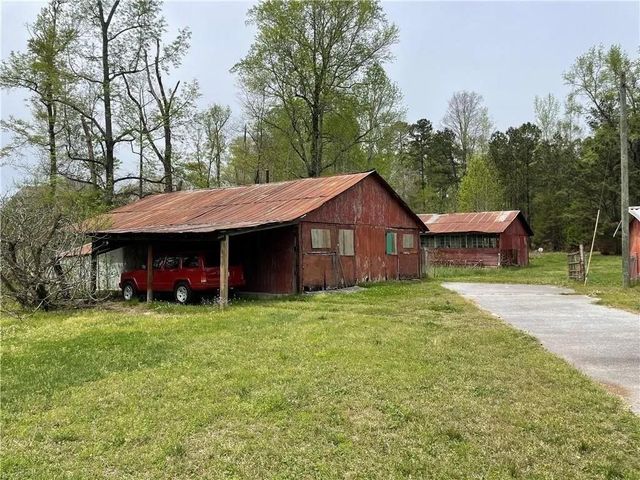 3633 Loganville Highway, Loganville, GA 30052