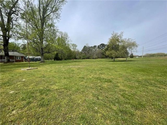 3633 Loganville Highway, Loganville, GA 30052