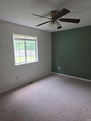 801 N Paddington Way, Ellettsville, IN 47429