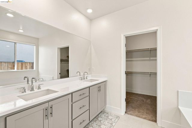 5330 Clauzetto Way, Antioch, CA 94531