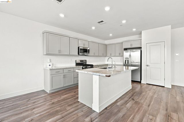5330 Clauzetto Way, Antioch, CA 94531
