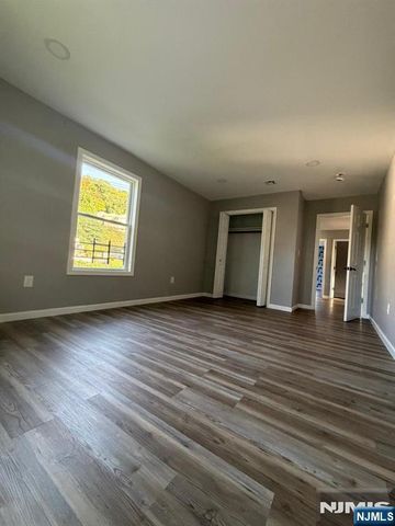 481 Preakness Avenue 2, Paterson, NJ 07502