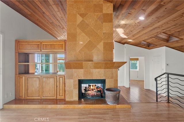 207 La Jolla, Newport Beach, CA 92663