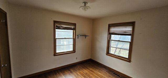 627 S Calhoun Dr., Wichita, KS 67207