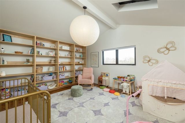 4047 N Valerie Drive, Fayetteville, AR 72703