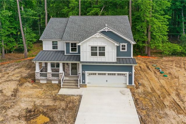 107 Wheeley CIR, Yorktown, VA 23693