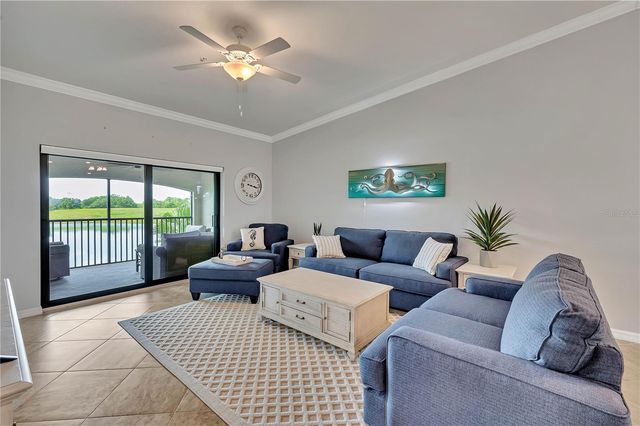 5577 PALMER CIRCLE 201, Bradenton, FL 34211