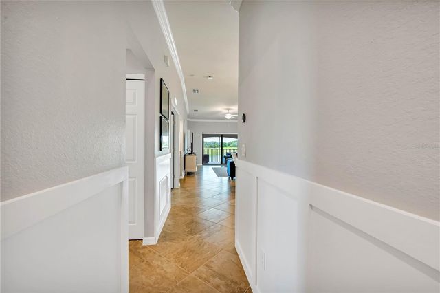 5577 PALMER CIRCLE 201, Bradenton, FL 34211