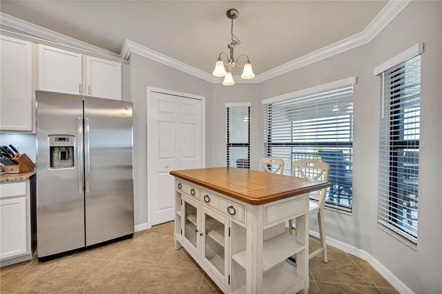 5577 PALMER CIRCLE 201, Bradenton, FL 34211