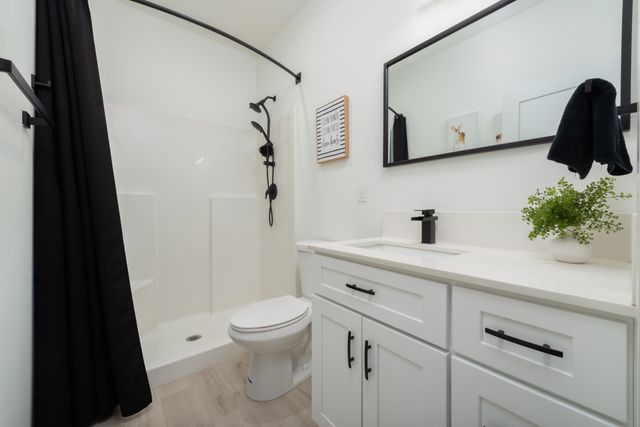 5125 N Ellie Ln, Spokane, WA 99217