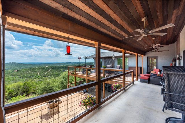 8614 Tip Top DR, Jonestown, TX 78645