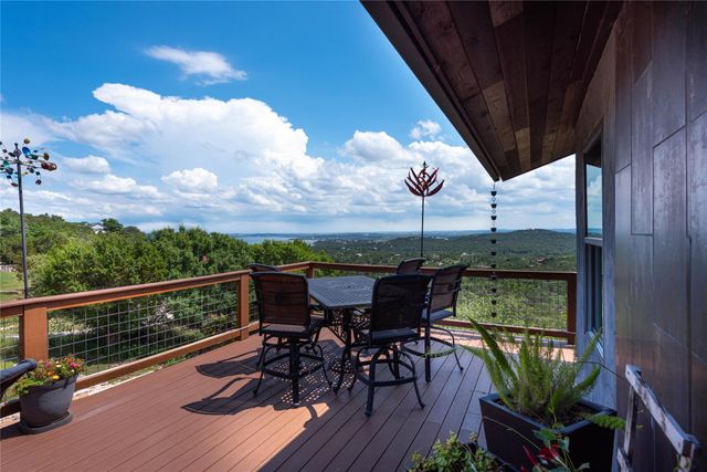 8614 Tip Top DR, Jonestown, TX 78645