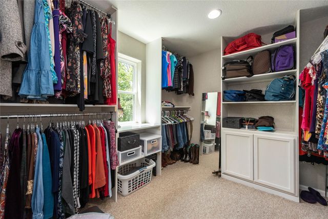8614 Tip Top DR, Jonestown, TX 78645