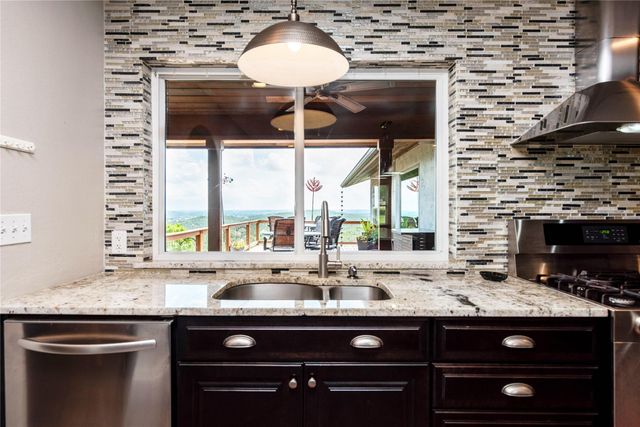 8614 Tip Top DR, Jonestown, TX 78645