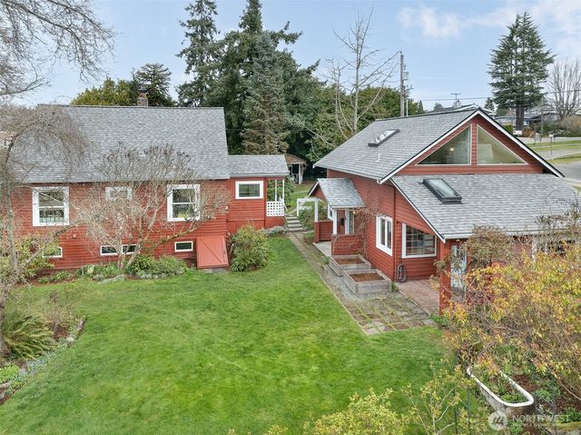 22309 9th Avenue S, Des Moines, WA 98198