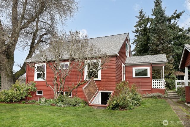 22309 9th Avenue S, Des Moines, WA 98198