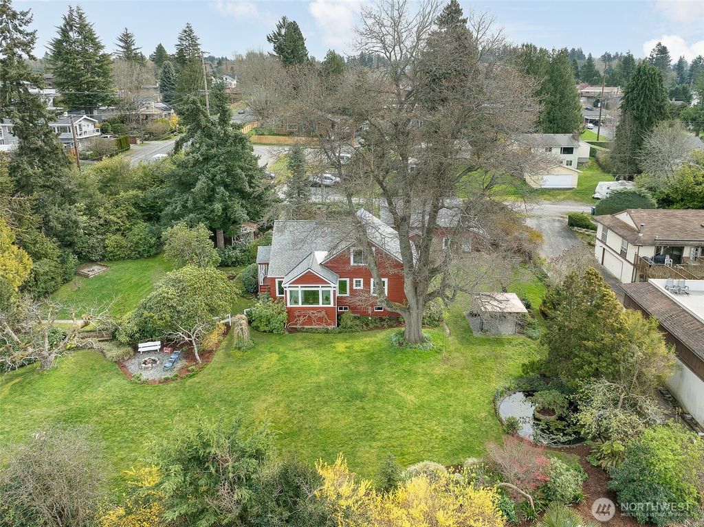 22309 9th Avenue S, Des Moines, WA 98198