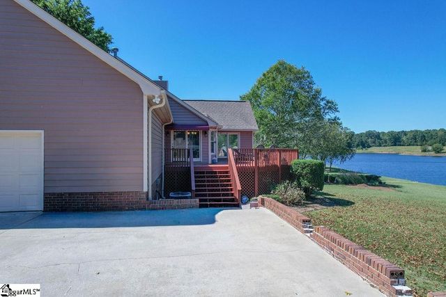 309 Gentry Run, Greenwood, SC 29649