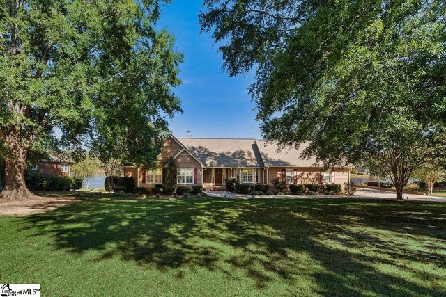 309 Gentry Run, Greenwood, SC 29649