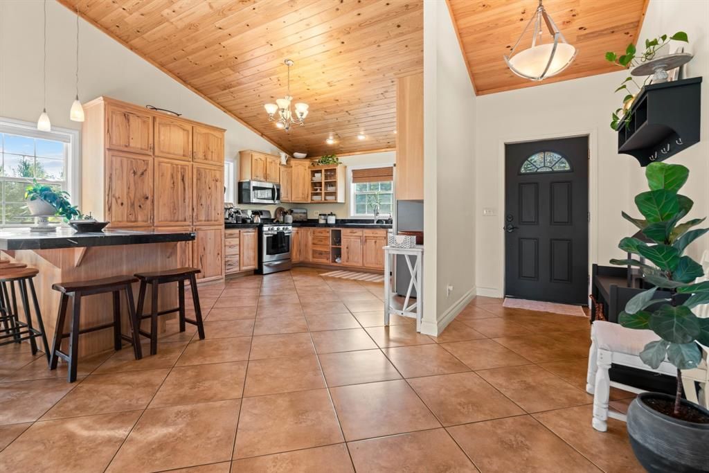 Image 15 of property listing at 9 Sandi Lane, Heron, MT 59844