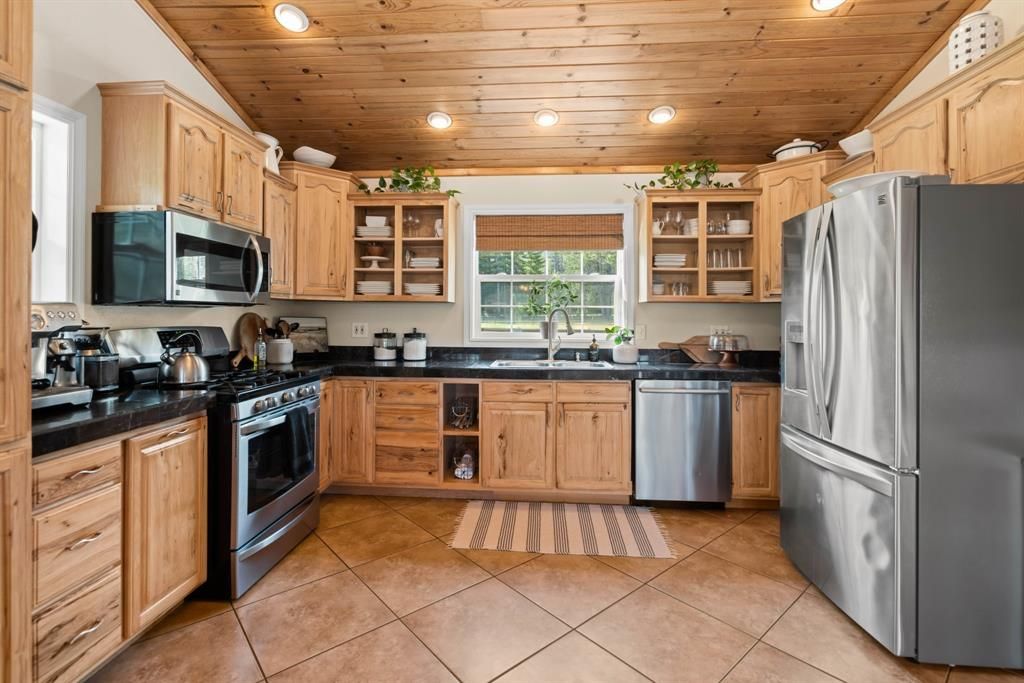 Image 17 of property listing at 9 Sandi Lane, Heron, MT 59844