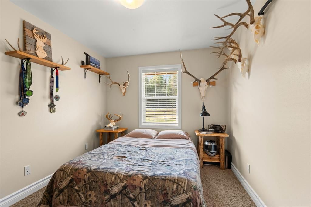 Image 36 of property listing at 9 Sandi Lane, Heron, MT 59844