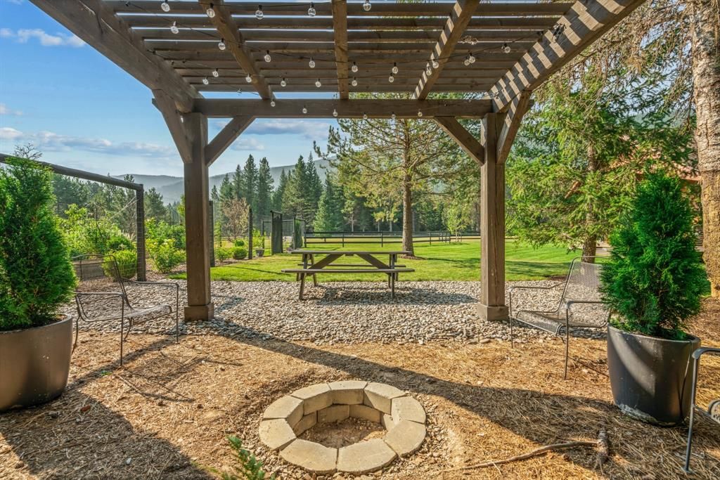 Image 60 of property listing at 9 Sandi Lane, Heron, MT 59844