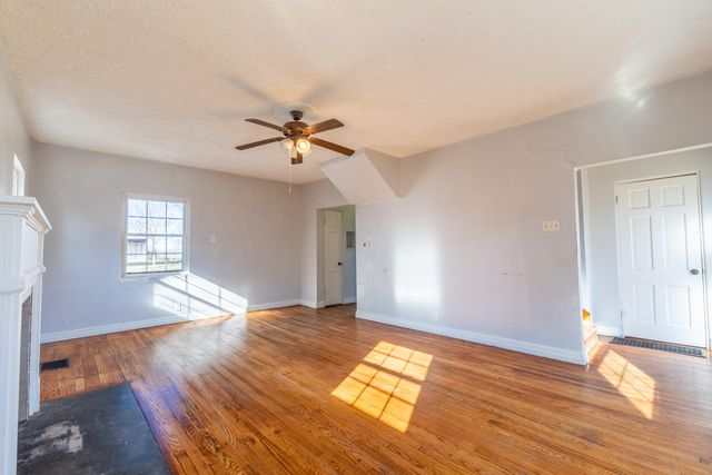 267 Stanford Street, Science Hill, KY 42553