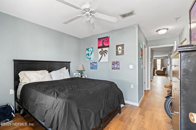 113 OCEANGATE Drive, Atlantic Beach, FL 32233