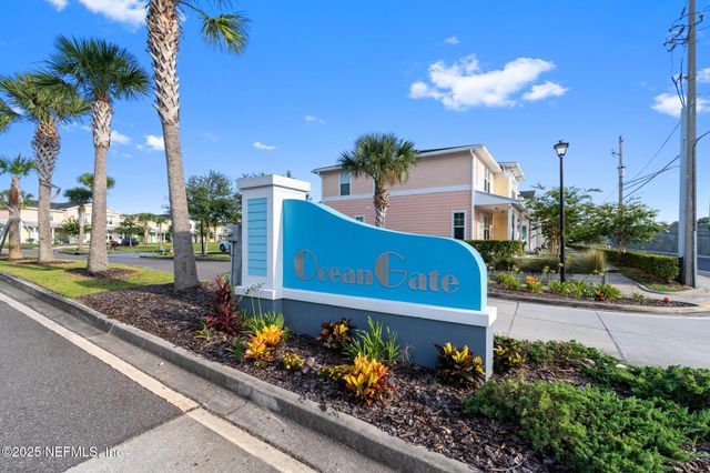 113 OCEANGATE Drive, Atlantic Beach, FL 32233