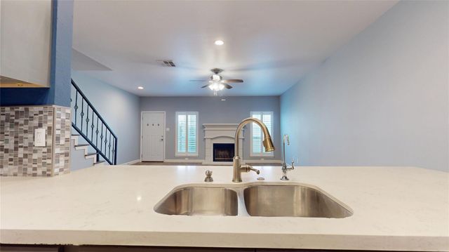 2984 Holly Hall Street 2984, Houston, TX 77054