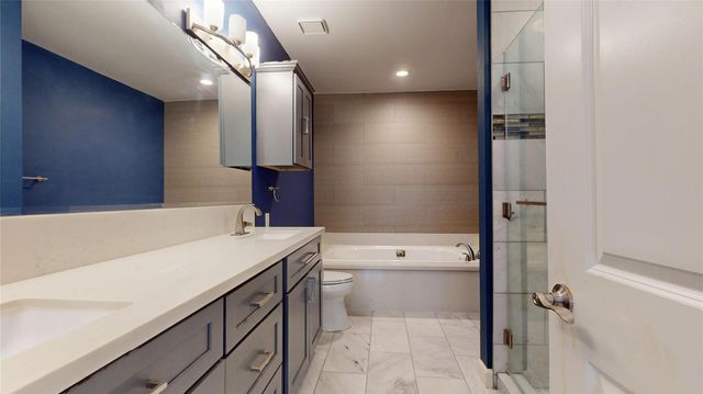 2984 Holly Hall Street 2984, Houston, TX 77054