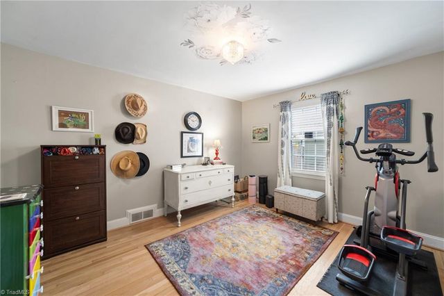 921 Watson Avenue, Winston-salem, NC 27103