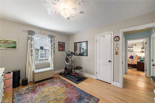 921 Watson Avenue, Winston-salem, NC 27103