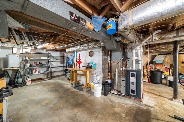 921 Watson Avenue, Winston-salem, NC 27103