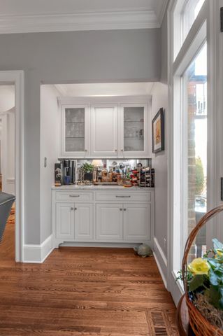 100 Idle Hour Drive 13, Lexington, KY 40502