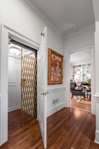 100 Idle Hour Drive 13, Lexington, KY 40502