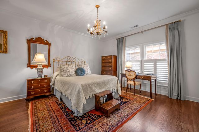 100 Idle Hour Drive 13, Lexington, KY 40502