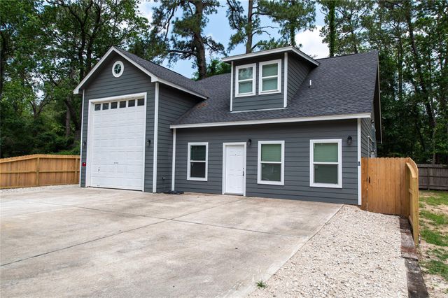 519 Magnolia Point Drive A, Houston, TX 77336