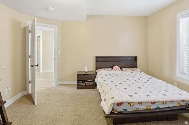 1342 E NORTHRIDGE DR, Bountiful, UT 84010