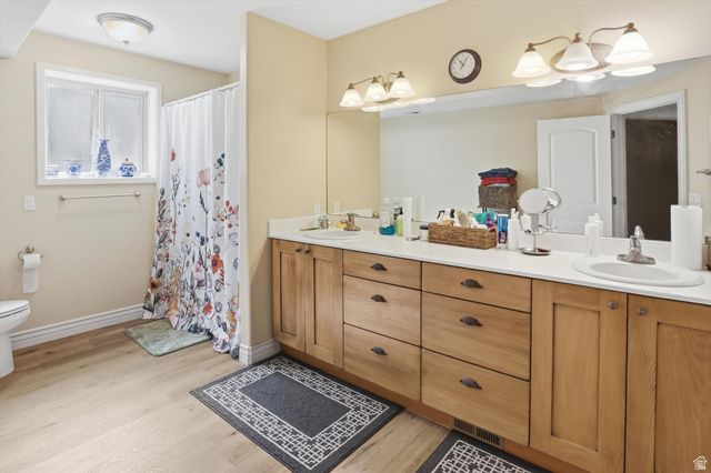 1342 E NORTHRIDGE DR, Bountiful, UT 84010