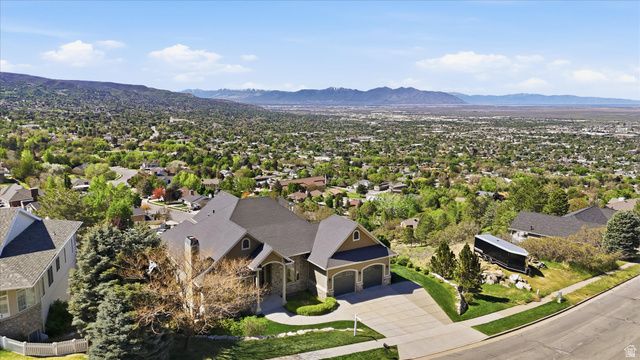 1342 E NORTHRIDGE DR, Bountiful, UT 84010