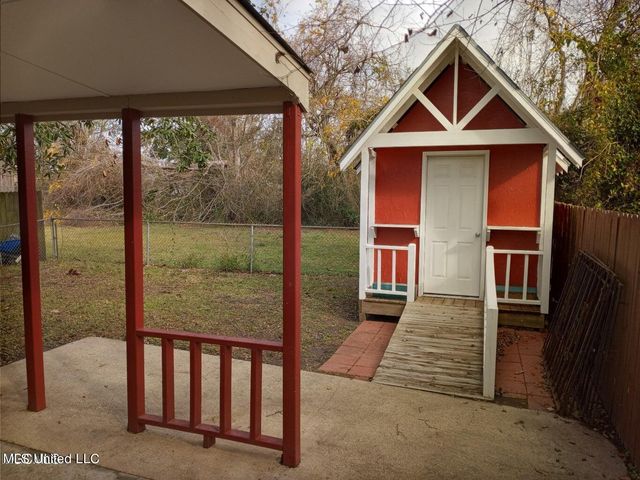 258 Reynoir Street, Biloxi, MS 39530