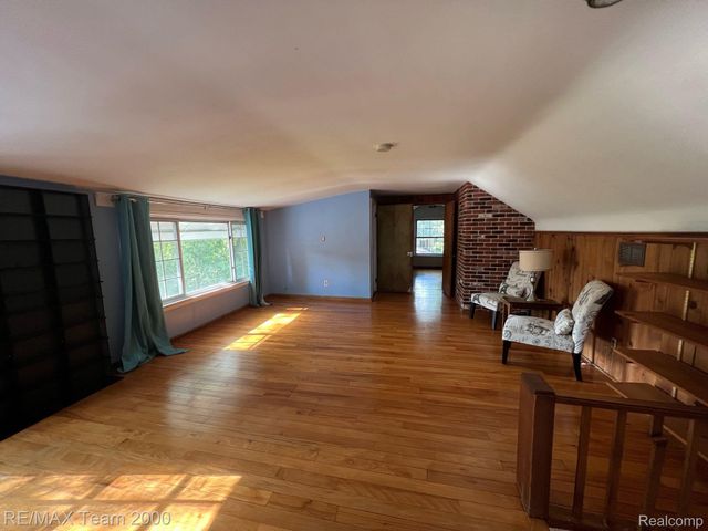 3 BOONE Lane, Dearborn, MI 48120